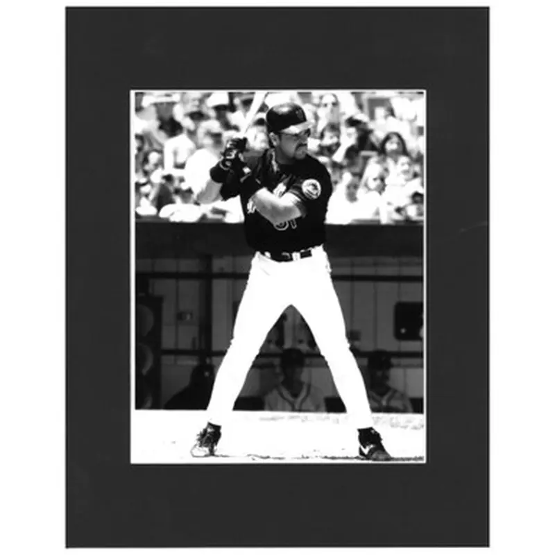 Matted 8x10 Photo  Mike Piazza Batting 