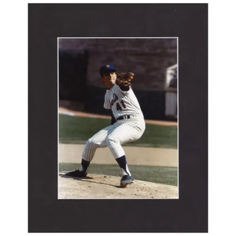 Matted 8x10 Photo  Tom Seaver Pitching 