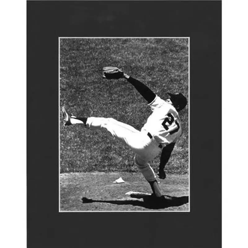 Matted 8x10 Photo- Juan Marichal Pitching 