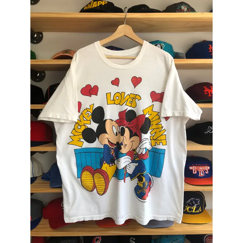 Vintage Disney Mickey Loves Minnie Tee Size XL