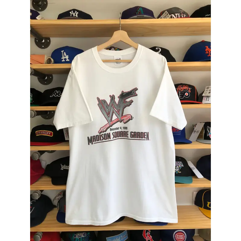 Vintage 1999 WWF Madison Square Garden Tee Size XL