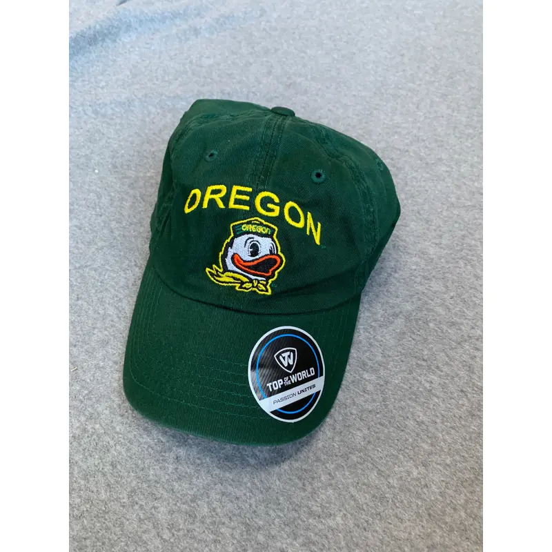 Green Oregon Ducks Hat With Duck and"Oregon"