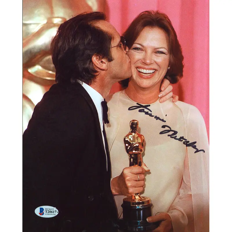 Louise Fletcher One Flew Over The Cuckoo's Nest Signed 8x10 Photo BAS #T20617