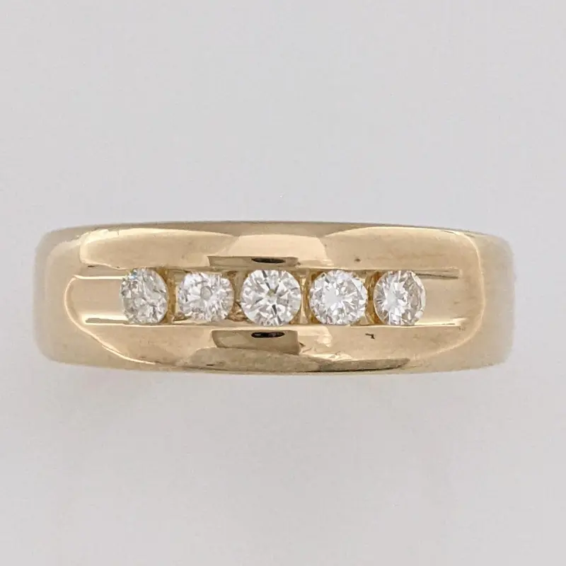 14K .23 CARAT TOTAL WEIGHT SI2-I1 I DIAMOND ROUND (5) ESTATE CHANNEL SET BAND 5.5 GRAMS
