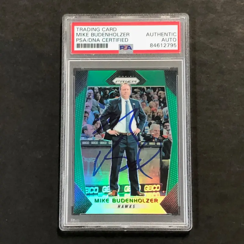 2017-18 Panini Prizm Green #110 Mike Budenholzer Signed Card AUTO PSA Slabbed Hawks