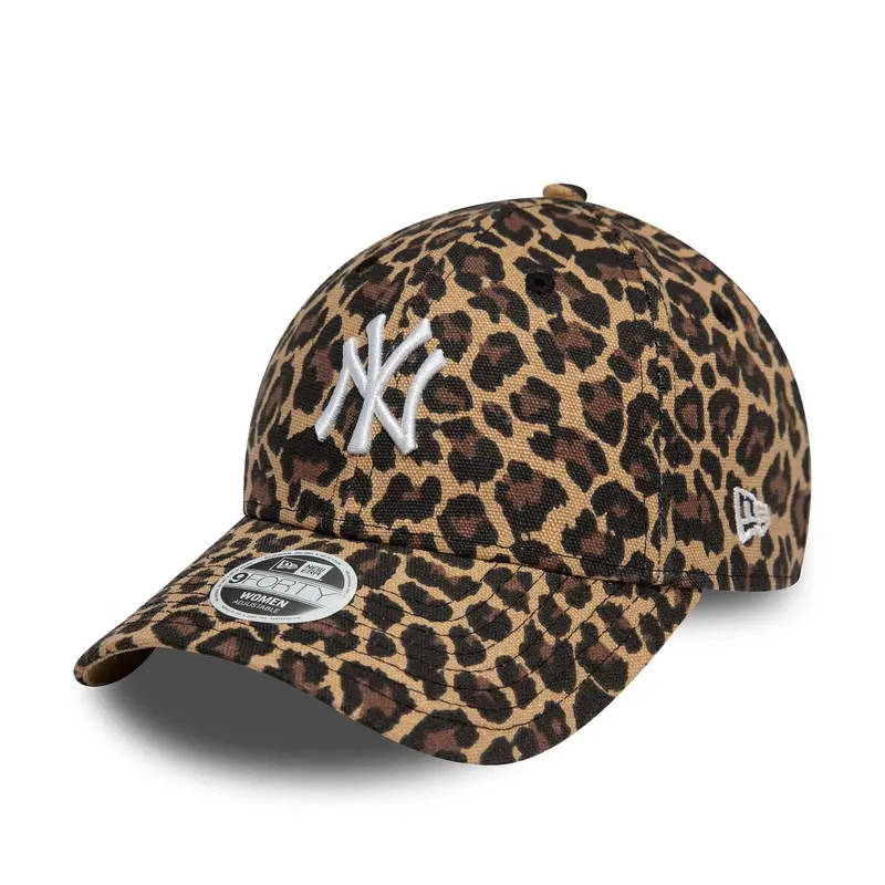 New York Yankees Womens Leopard Black 9FORTY Adjustable Cap