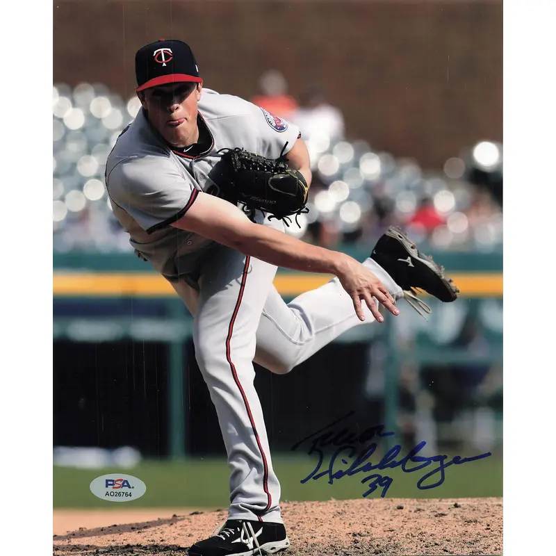 Trevor Hildenberger signed 8x10 photo PSA/DNA Minnesota Twins Autographed