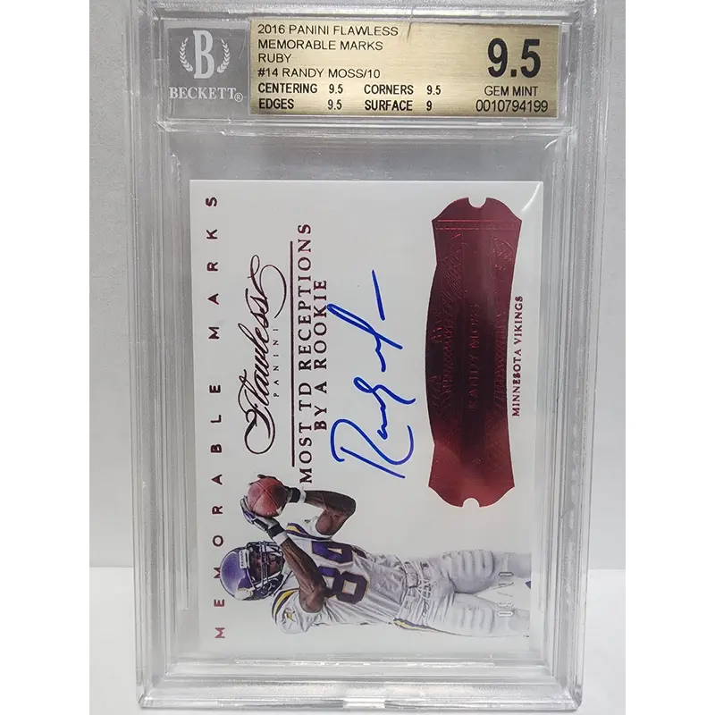 Randy Moss 2016 Panini Flawless Memorable Marks Ruby Auto #9/10 BGS 9.5 Auto 10