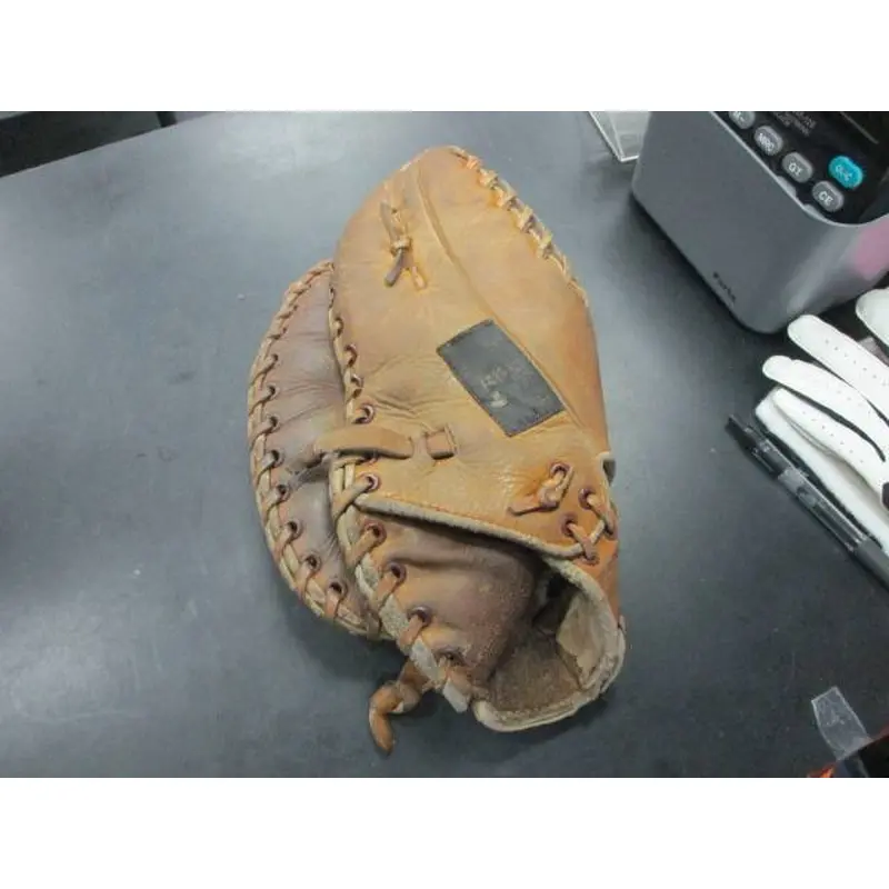 Used Vintage 1st Base Lefty Glove