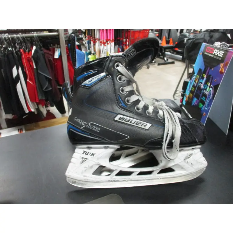 Used Bauer Nexus 2700 Hockey Skates Size 3.5 EE