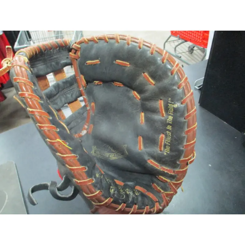 Used Mizuno Classic Pro GXC 21 Catchers Mitt - RHT