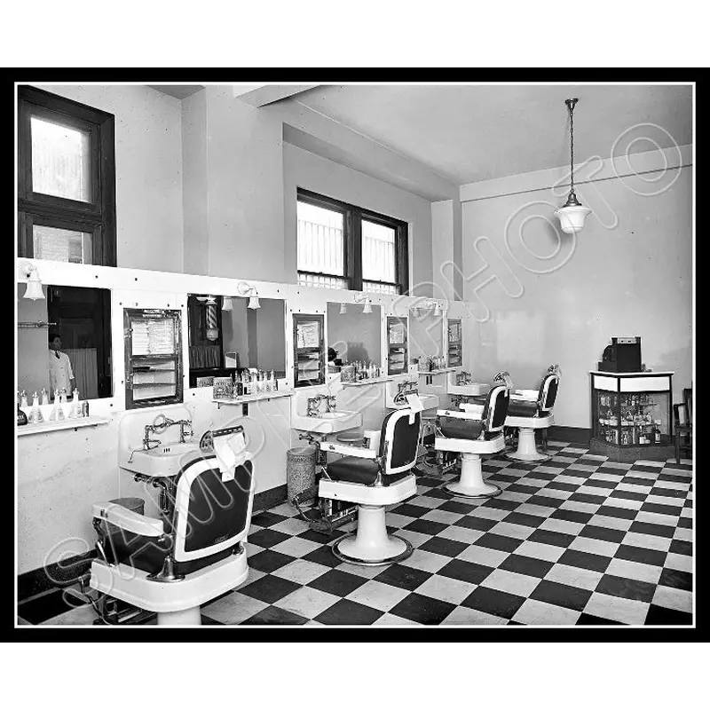 1923 Barber Shop 8X10 Photo - Washington DC - 2312