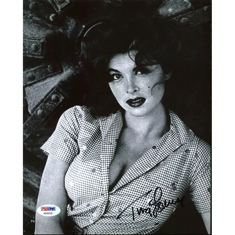 Tina Louise Gilligan's Island Authentic Signed 8X10 Photo PSA/DNA #AB43535