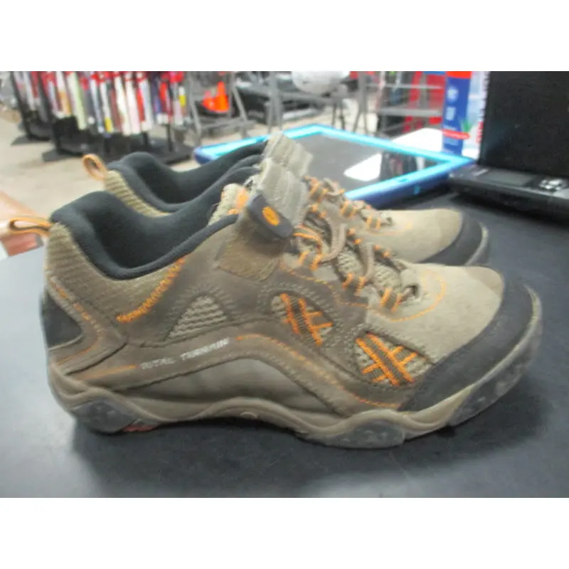 Used Hitec Total Terrain Hiking Shoes Size 2