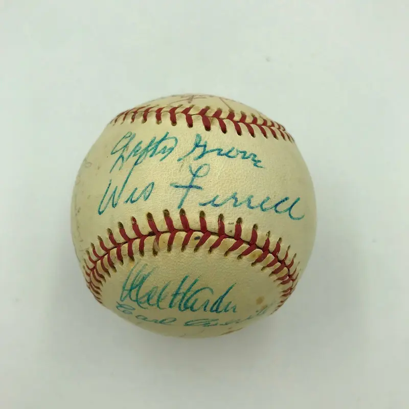 Joe Dimaggio Lefty Grove Earl Averill 1975 Hall Of Fame Multi Signed Baseball