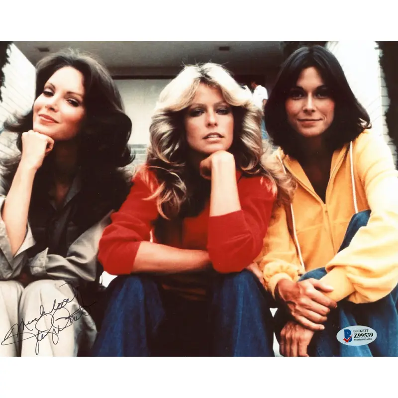 Jaclyn Smith Charlie's Angels "Much Love!" Signed 8x10 Photo BAS #Z99539