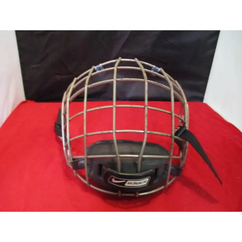 Used Bauer Youth Helmet Face Mask