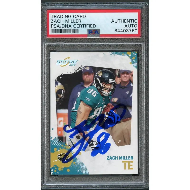 2010 Score Football #139 Zach Miller Signed Card AUTO PSA Slabbed