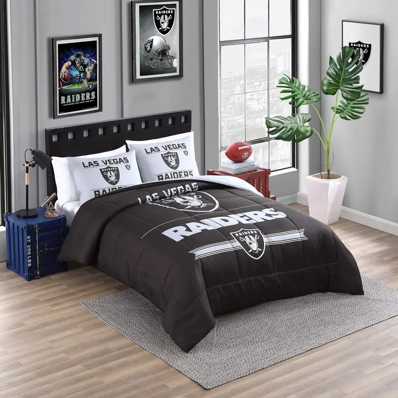 Las Vegas Raiders Command Comforter Set Full/Queen