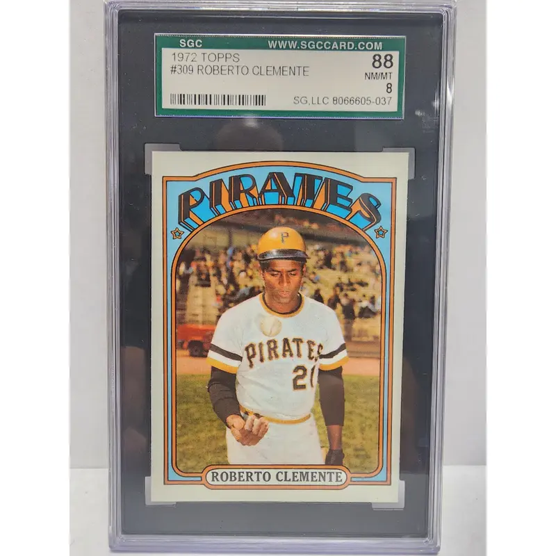 Roberto Clemente 1972 Topps #309 SGC 8 Nm-Mint