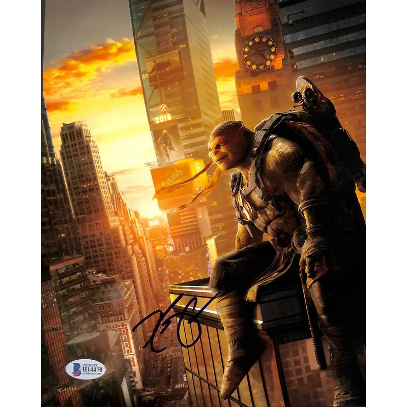 Noel Fisher Teenage Mutant Ninja Turtles Authentic Signed 8x10 Photo BAS #H14470