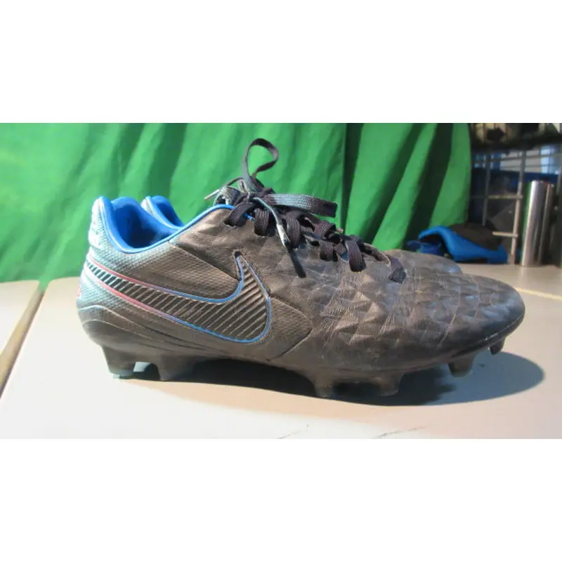 Used Nike Tiempo Legend 8 Pro FG 'Black Blue Hero' - Youth 5
