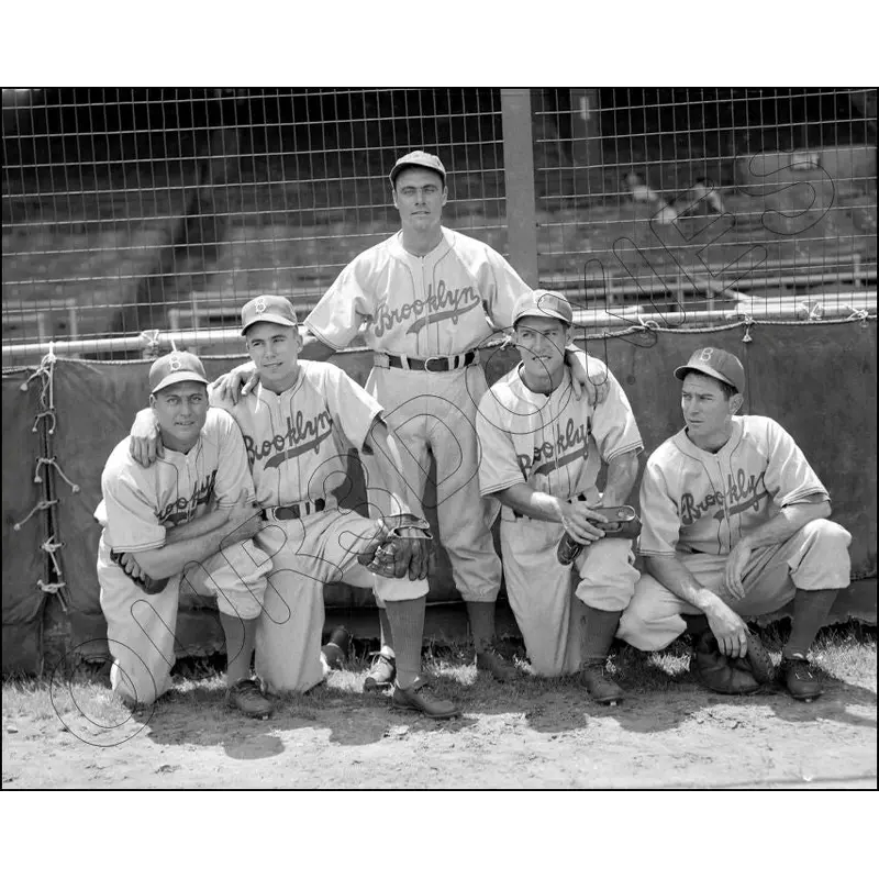 1941 Brooklyn Dodgers 8X10 Photo - Reese Owen Reiser Herman Higbe - 2285