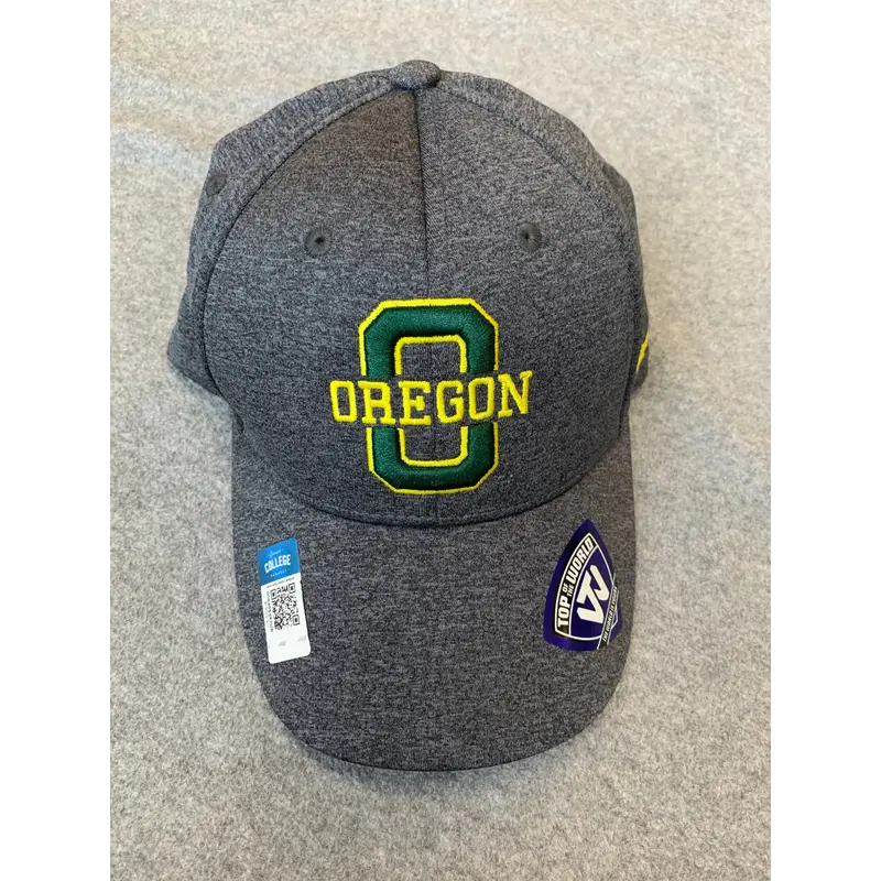 Gray Oregon Ducks Hat With Green "O"