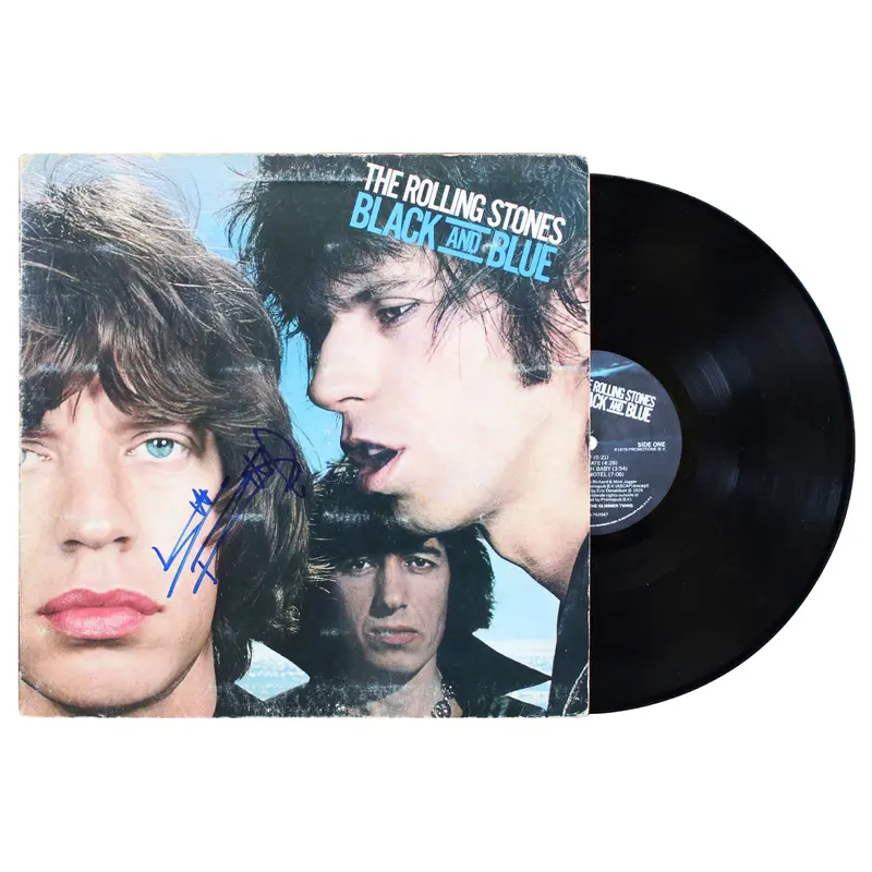 Keith Richards The Rolling Stones Signed Black And Blue Album Cover BAS #AE02797