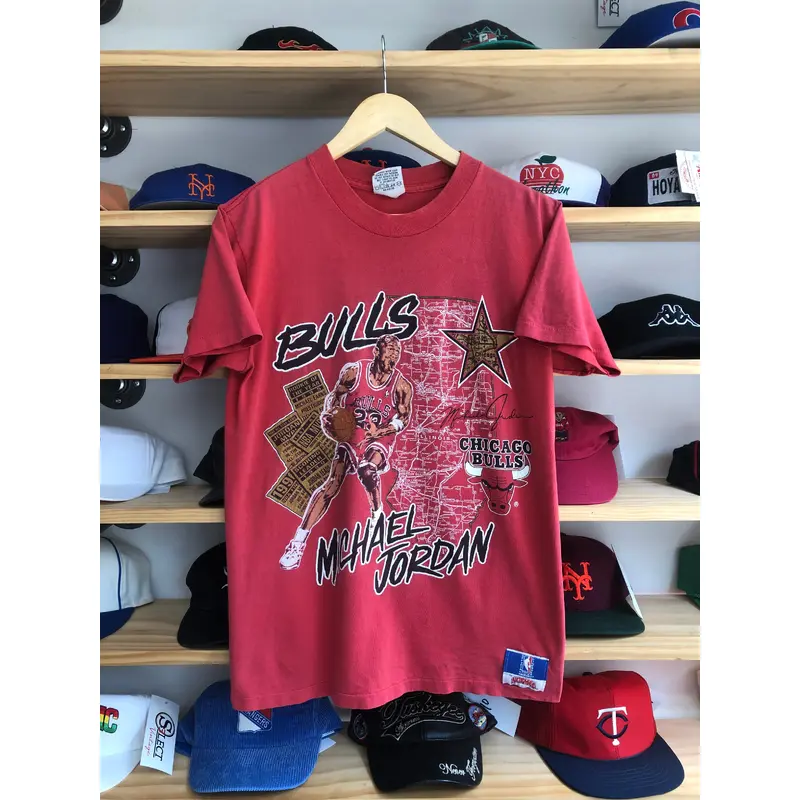 Vintage Nutmeg Chicago Bulls Michael Jordan Tee Size Medium