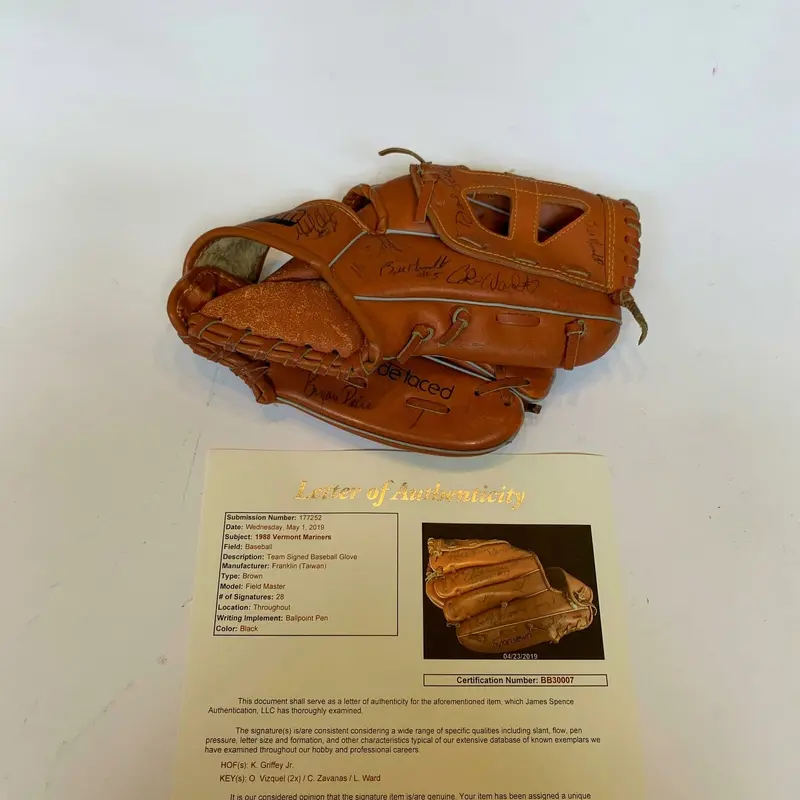Rare Ken Griffey Jr Pre Rookie 1988 Vermont Mariners Team Signed Glove JSA COA