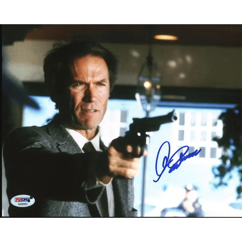 Clint Eastwood Dirty Harry Authentic Signed 8x10 Photo PSA/DNA #AA00954