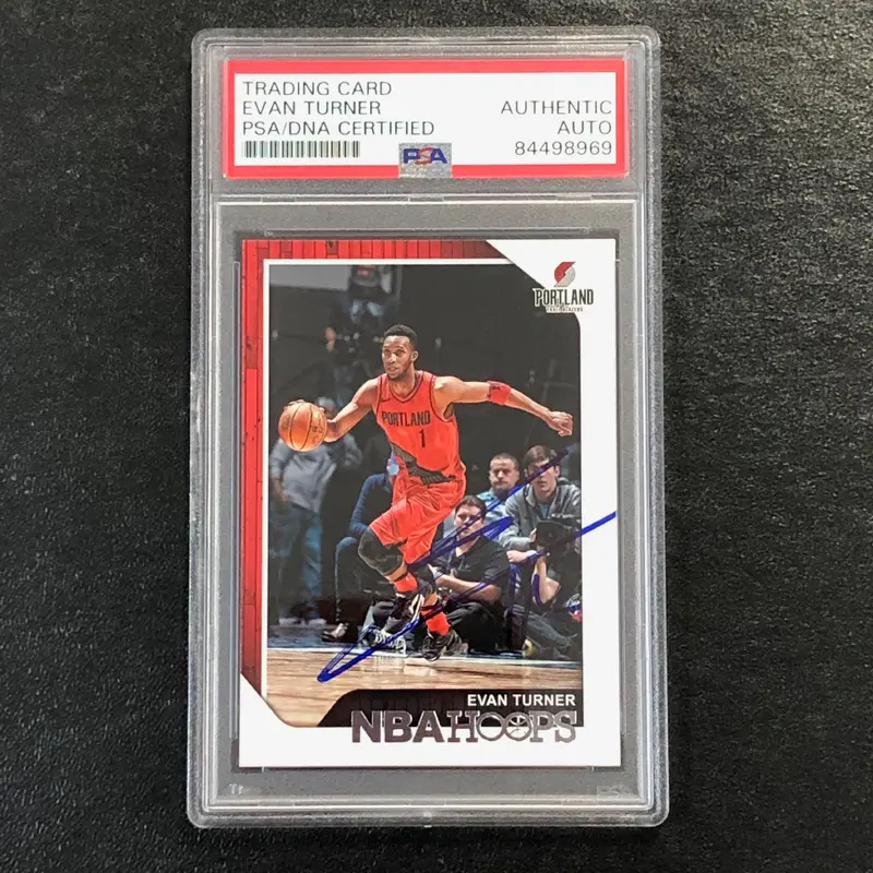 2018-19 NBA Hoops #208 Evan Turner Signed Card AUTO PSA Slabbed Trailblazers