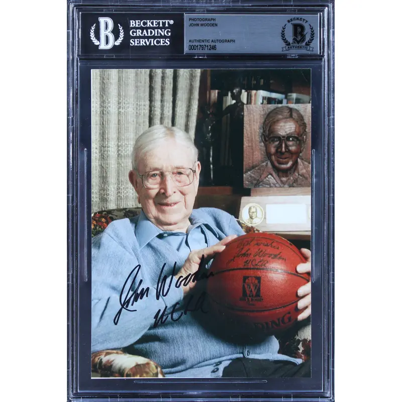 UCLA John Wooden "UCLA" Authentic Signed 5x7 Photo Autographed BAS Slabbed