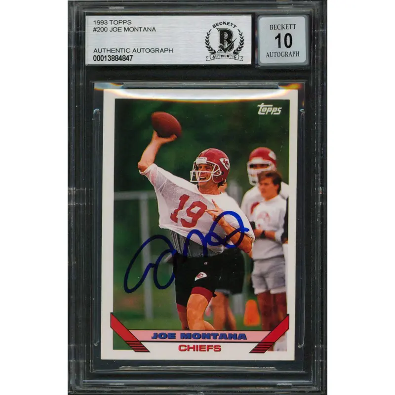 Chiefs Joe Montana Authentic Signed 1993 Topps #200 Card Auto 10! BAS Slabbed