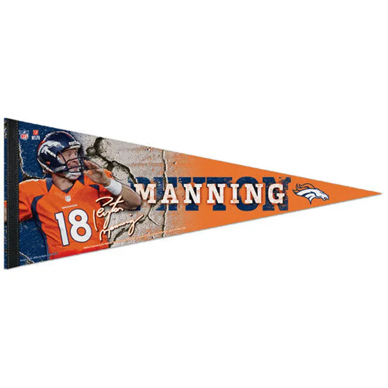 Peyton Manning "Signature" Denver Broncos Premium Felt Collector's Pennant (2012)