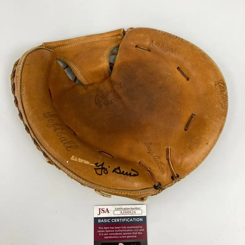 Yogi Berra Signed 1950's Wilson Catcher's Mitt Glove JSA COA