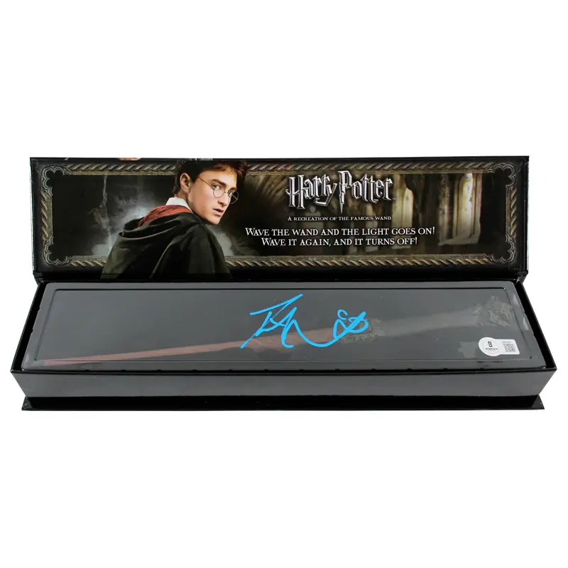 Daniel Radcliffe Authentic Signed Harry Potter Illuminating Wand Autographed BAS