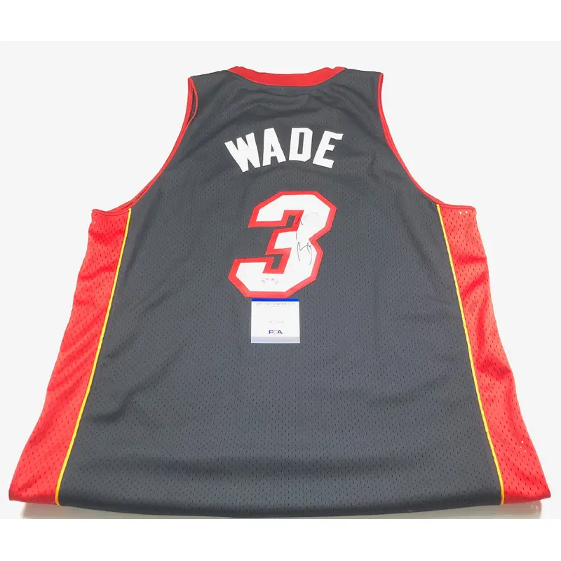 Dwyane Wade Signed Jersey PSA/DNA Miami Heat Autographed