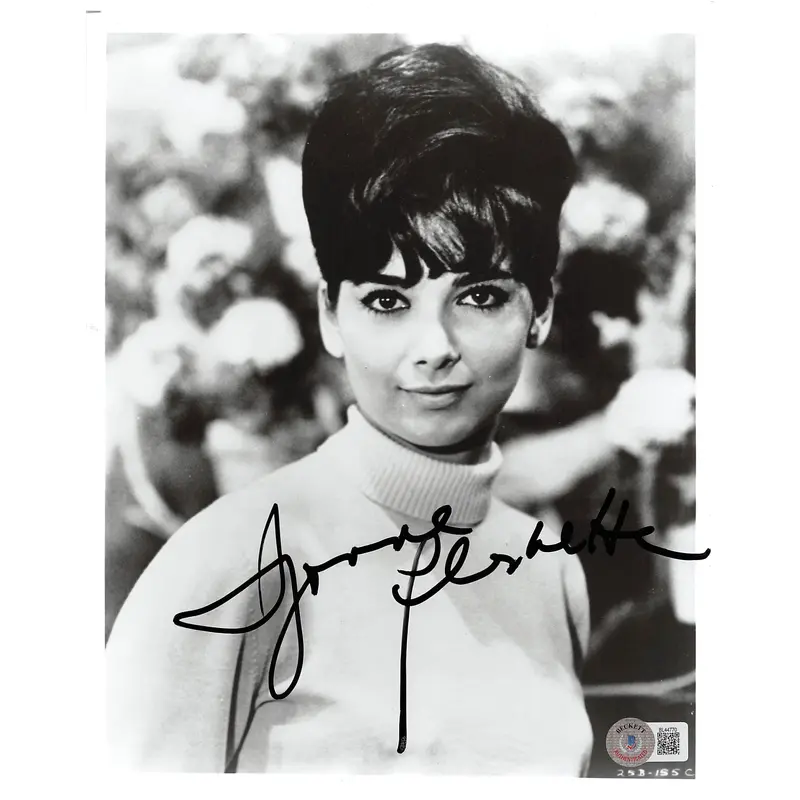 Suzanne Pleshette The Bob Newhart Show Authentic Signed 8x10 Photo BAS #BL44770