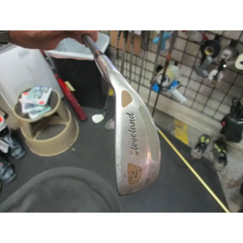 Used Clevland Quadpro Launch iron Driving Iron 21 deg